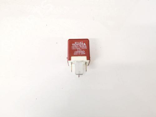 electronic-sensor-toyota-corolla-saloon-_e12_-2000-2001-2002-2003-2004-2005-2006-2007-2008-33071209 main image