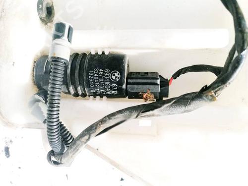 washer-pump-bmw-5-f10-2009-2010-2011-2012-2013-2014-2015-2016-35371304 main image