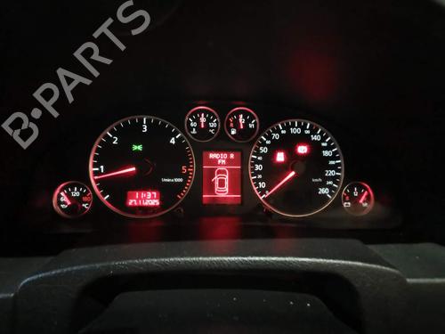 Fuse box AUDI A6 C5 (4B2, 4B4) 2.5 TDI | BP32533867E1