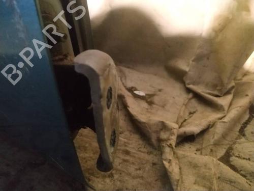 drhngseldrbegrnser-nissan-primera-hatchback-p12-2002-32936140 main image