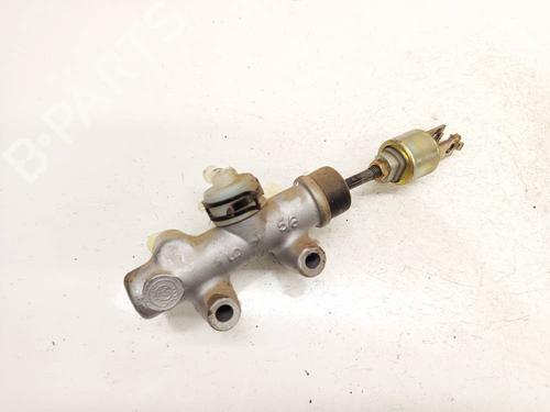 Used Brake master cylinder Brake master cylinder TOYOTA AVENSIS VERSO (_M2_) 2.0 D (CLM20_, CLM20R) (116 hp) 36524453 36524453