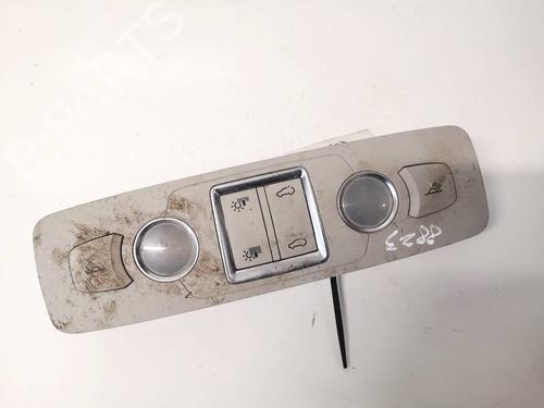 interior-roof-light-audi-q7-4lb-2006-2007-2008-2009-2010-2011-2012-2013-2014-2015-2016-35305836 main image
