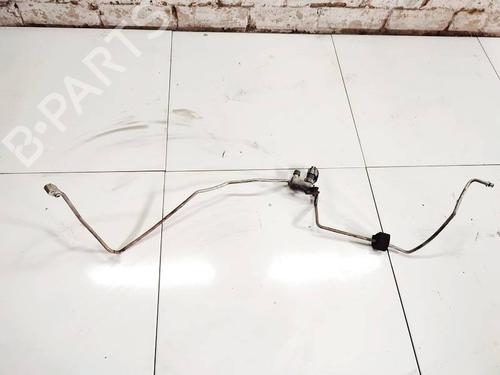 Used AC pipe AC pipe TOYOTA YARIS (_P1_) 1.4 D-4D (NLP10_, NLP10R) (75 hp) 32578354 32578354