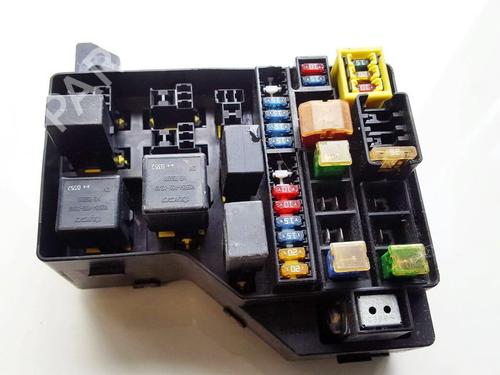 Used Fuse box Fuse box VOLVO V40 Estate (645) 1.8 i (122 hp) 33520516 33520516