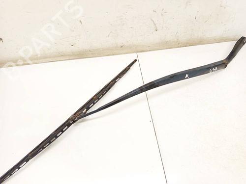 Used Front windshield wiper arm Front windshield wiper arm 39159136 39159136