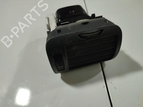 air-vent-vw-passat-b55-3b3-2000-2001-2002-2003-2004-2005-32556845 main image