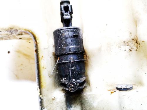 Used Washer pump Washer pump RENAULT ESPACE II (J/S63_) 2.0 (J636) (103 hp) 35876384 35876384