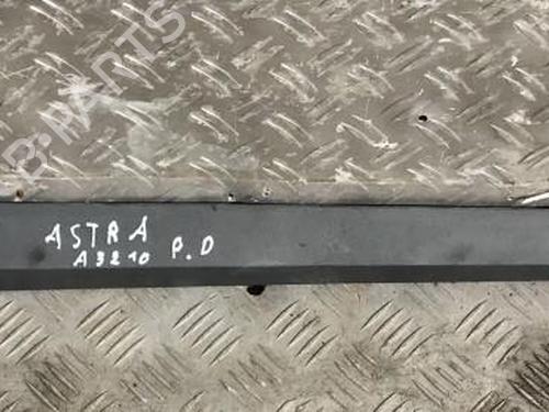 rubber-door-seal-opel-astra-h-a04-2004-2005-2006-2007-2008-2009-2010-2011-2012-2013-2014-35679930 main image
