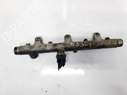 Used Injection rail Injection rail 35202988 35202988