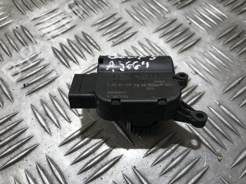 electronic-module-vw-golf-v-1k1-2003-2004-2005-2006-2007-2008-2009-2010-33492089 main image