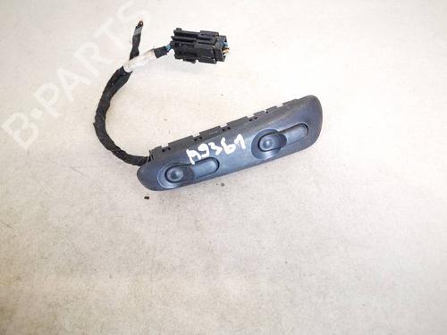 Used Switch Switch OPEL OMEGA B (V94) 2.0 16V (F69, M69, P69) (136 hp) 32953851 32953851