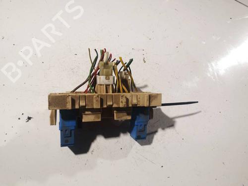 fuse-box-nissan-qashqai-i-van-j10-2006-2007-2008-2009-2010-2011-2012-2013-2014-38574239 main image
