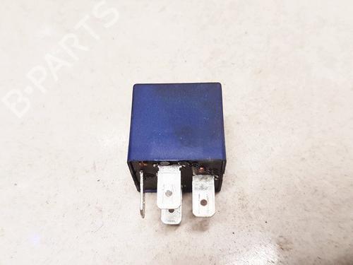 Used Electronic sensor Electronic sensor OPEL ASTRA G Hatchback (T98) 1.6 (F08, F48) (75 hp) 33106606 33106606