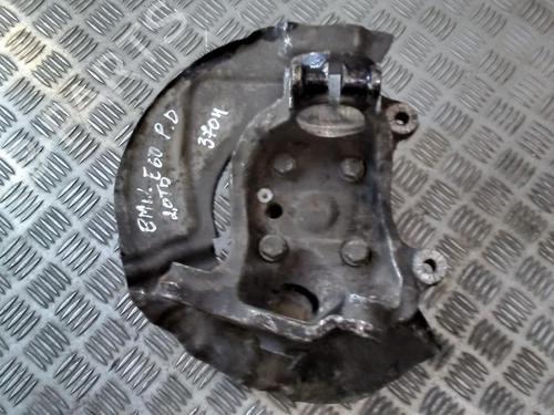 Used Right front steering knuckle Right front steering knuckle 35680757 35680757