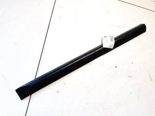 rubber-door-seal-audi-a2-8z0-2000-2001-2002-2003-2004-2005-35396173 main image