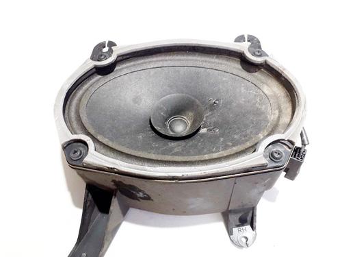 Used Speaker Speaker HYUNDAI TRAJET (FO) 2.0 CRDi (113 hp) 33523796 33523796