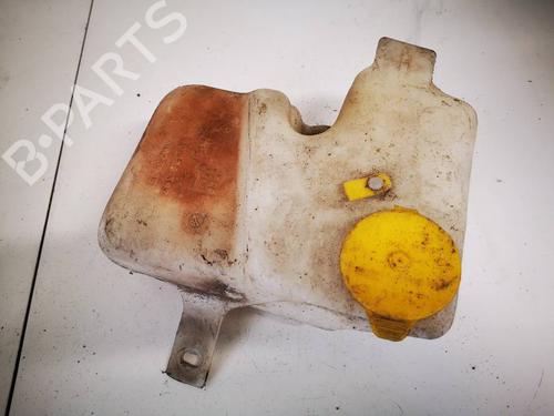 Used Windscreen washer tank Windscreen washer tank OPEL CORSA B (S93) 1.0 i 12V (F08, F68, M68) (54 hp) 34901922 34901922