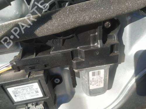 Used Right rear window motor Right rear window motor VOLVO S80 II (124) 2.5 T (200 hp) 35100115 35100115