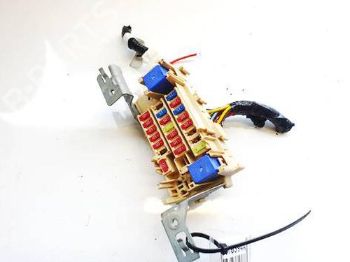 Used Fuse box Fuse box NISSAN JUKE (F15) 1.5 dCi (110 hp) 32568876 32568876