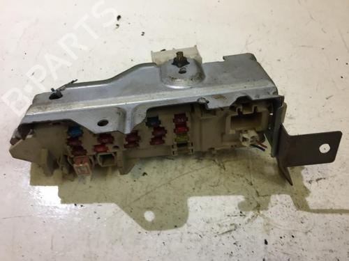 Used Fuse box Fuse box MAZDA 626 V (GF) 2.0 (GFEP, GF12) (115 hp) 33482261 33482261
