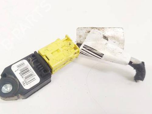 Used Electronic module TOYOTA AYGO (_B1_) 1.0 (KGB10_, KGB10R) (68 hp) 32596009