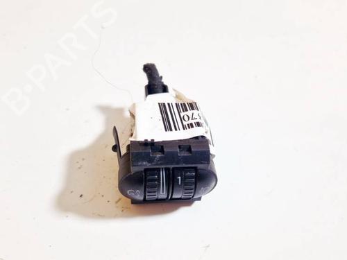 Used Switch Switch VW GOLF V (1K1) 1.9 TDI (105 hp) 35020908 35020908