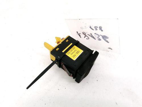 Used Switch Switch AUDI A4 B5 (8D2) 1.8 (125 hp) 35423082 35423082