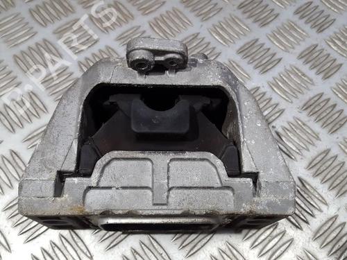 Used Engine mount Engine mount 33499918 33499918