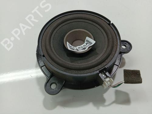 speaker-renault-megane-iii-hatchback-bz01_-b3_-2008-32538508 main image