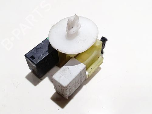 Used Electronic sensor Electronic sensor TOYOTA AVENSIS (_T25_) 2.0 D-4D (CDT250_, CDT250R) (116 hp) 33102657 33102657