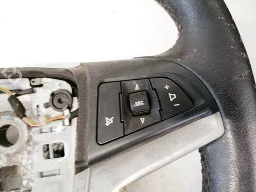 Used Steering wheel controls Steering wheel controls 35033768 35033768