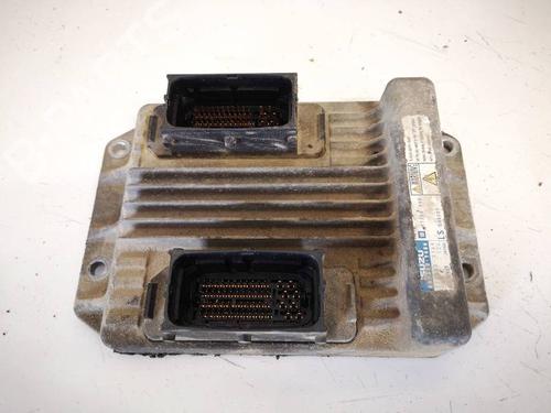 Used Engine control unit (ECU) Engine control unit (ECU) OPEL MERIVA A MPV (X03) 1.7 CDTI (E75) (100 hp) 32586640 32586640