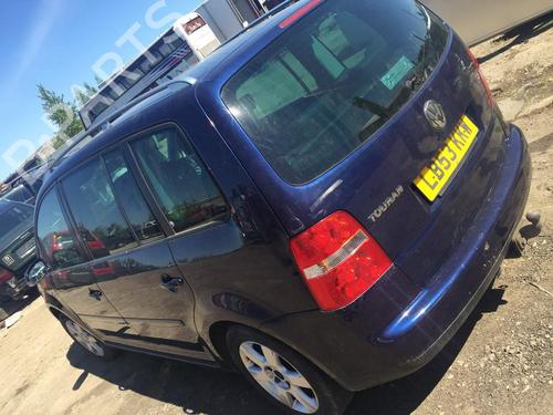 Warning switch VW TOURAN (1T1, 1T2) 2.0 TDI | BP35706696I22  - Image 10