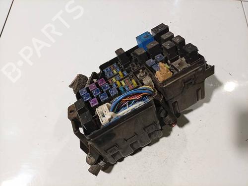 Used Fuse box Fuse box MAZDA 3 (BL) 2.2 MZR CD (BL10) (185 hp) 35830205 35830205