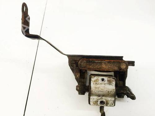 Used Engine mount Engine mount MERCEDES-BENZ C-CLASS (W203) C 180 Kompressor (203.046) (143 hp) 32597136 32597136