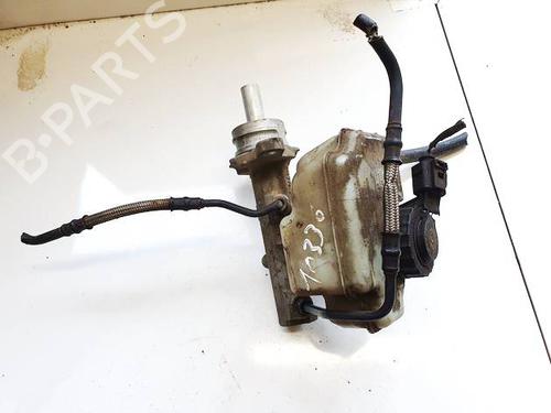 Used Brake master cylinder Brake master cylinder VW GOLF PLUS V (5M1, 521) 1.9 TDI (105 hp) 35005089 35005089
