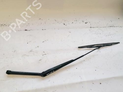 Used Front windshield wiper arm Front windshield wiper arm NISSAN X-TRAIL I (T30) 2.2 DCi (114 hp) 33093511 33093511