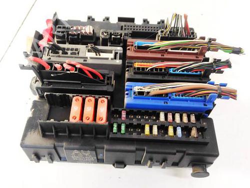 Used Fuse box Fuse box OPEL SIGNUM Hatchback (Z03) 2.2 DTI (F48) (125 hp) 32931566 32931566