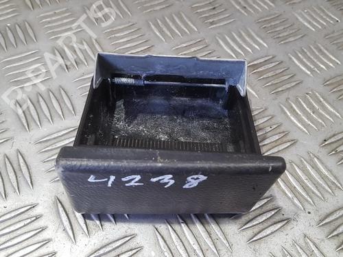 Used Ashtray Ashtray TOYOTA AVENSIS VERSO (_M2_) 2.0 D (CLM20_, CLM20R) (116 hp) 35832803 35832803