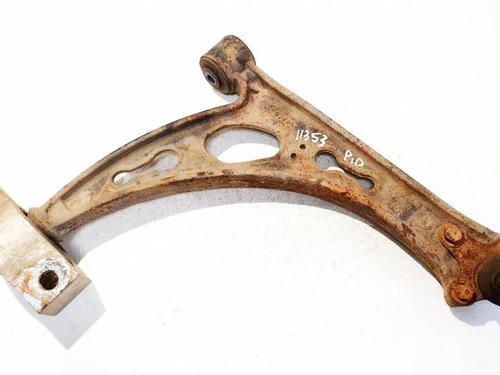 Used Right front suspension arm Right front suspension arm 38582037 38582037