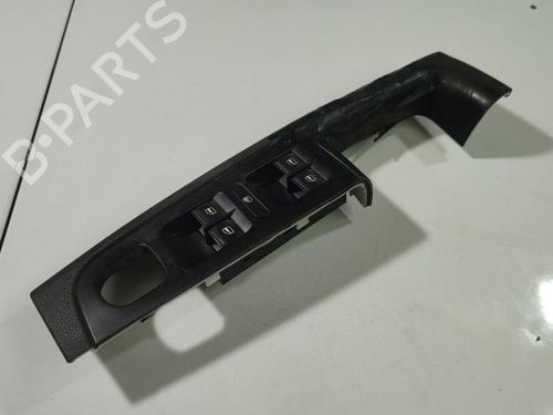 Used Switch Switch SKODA SUPERB II (3T4) 2.0 TDI (140 hp) 33487685 33487685