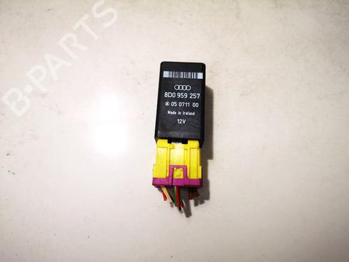 other-audi-a4-b5-8d2-1994-1995-1996-1997-1998-1999-2000-2001-33080288 main image