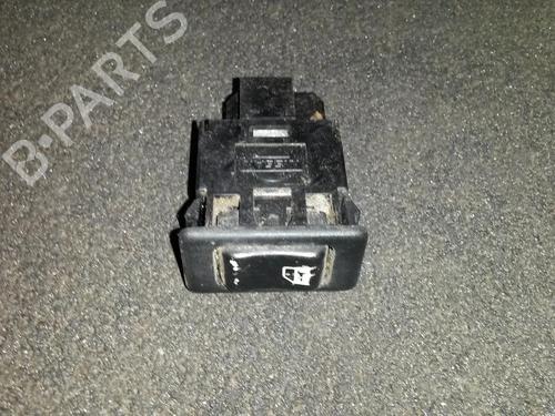 Used Switch Switch NISSAN PRIMERA (P10) 2.0 D (75 hp) 33480231 33480231