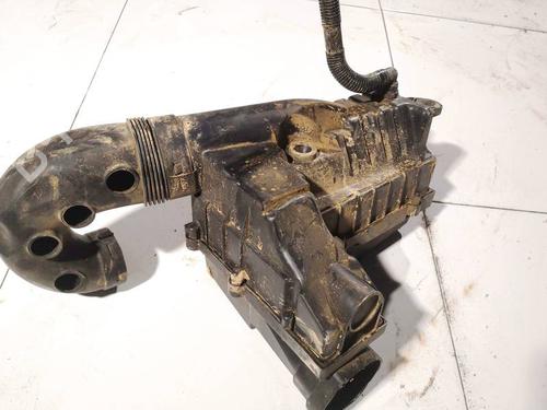 Used Air filter box Air filter box AUDI Q3 (8UB, 8UG) 2.0 TDI (140 hp) 35053192 35053192