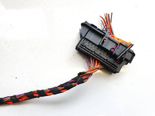 Electronic module VW PASSAT B7 (362) 2.0 TDI | BP37009171M83 - Image 2