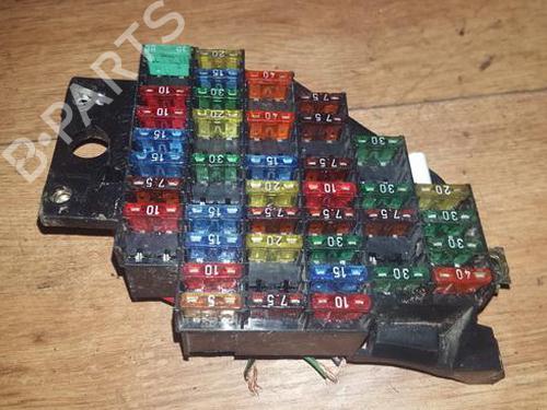 Used Fuse box Fuse box SAAB 9-5 (YS3E) 2.0 t (150 hp) 33520653 33520653