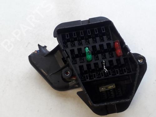 fuse-box-audi-100-c4-avant-4a5-1990-1991-1992-1993-1994-33515644 main image