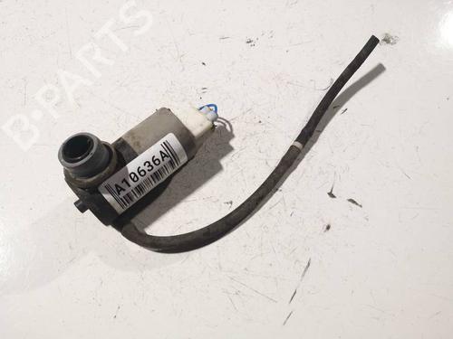 washer-pump-toyota-auris-_e15_-2006-2007-2008-2009-2010-2011-2012-2013-34963112 main image