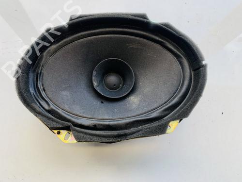 speaker-mazda-5-cr-2005-2006-2007-2008-2009-2010-32876011 main image
