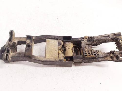 front-left-exterior-door-handle-mercedes-benz-e-class-w211-2002-2003-2004-2005-2006-2007-2008-2009-37093262 main image